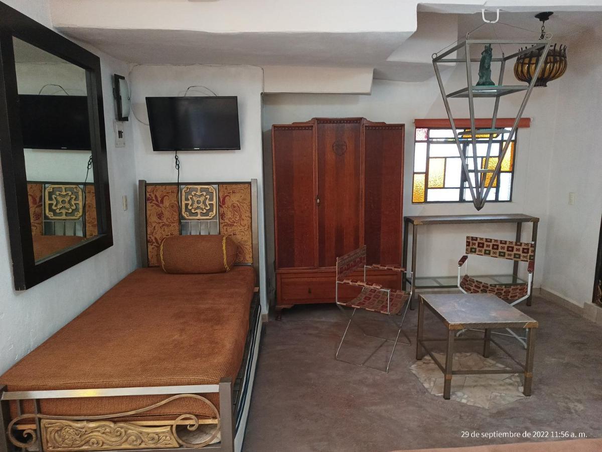 Hotel Posada Spa Antigua Casa Hogar Таско де Аларкон Екстериор снимка