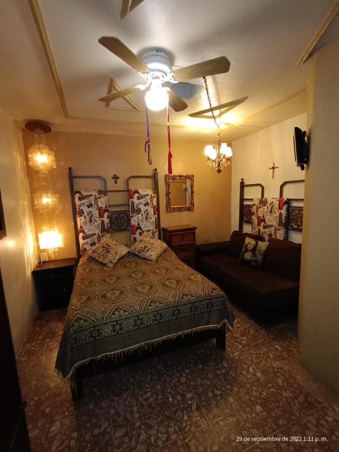 Hotel Posada Spa Antigua Casa Hogar Таско де Аларкон Екстериор снимка