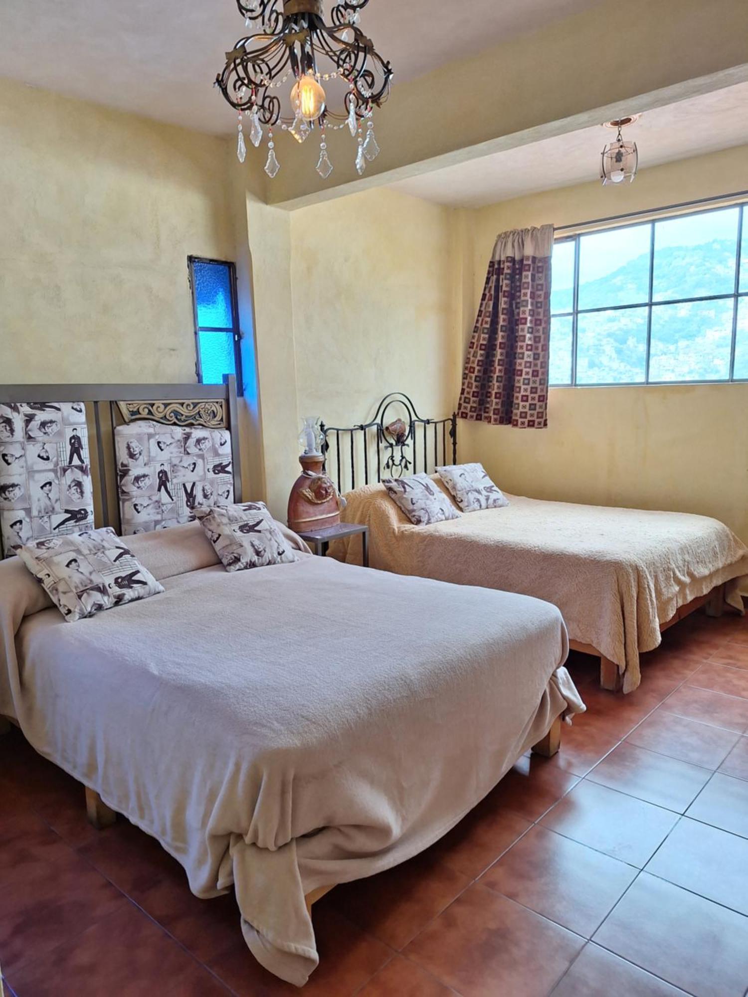 Hotel Posada Spa Antigua Casa Hogar Таско де Аларкон Екстериор снимка